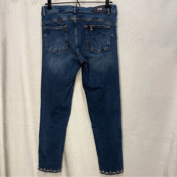 Liu Jo Blue Cropped Jeans with Pearl Details - Picture 3 of 8